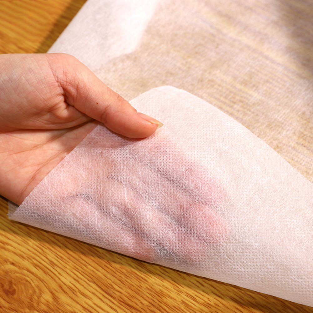 50枚入り、使い捨て不織布製ピローシートロール。高品質PP素 - Spa Towel のレビューと価格